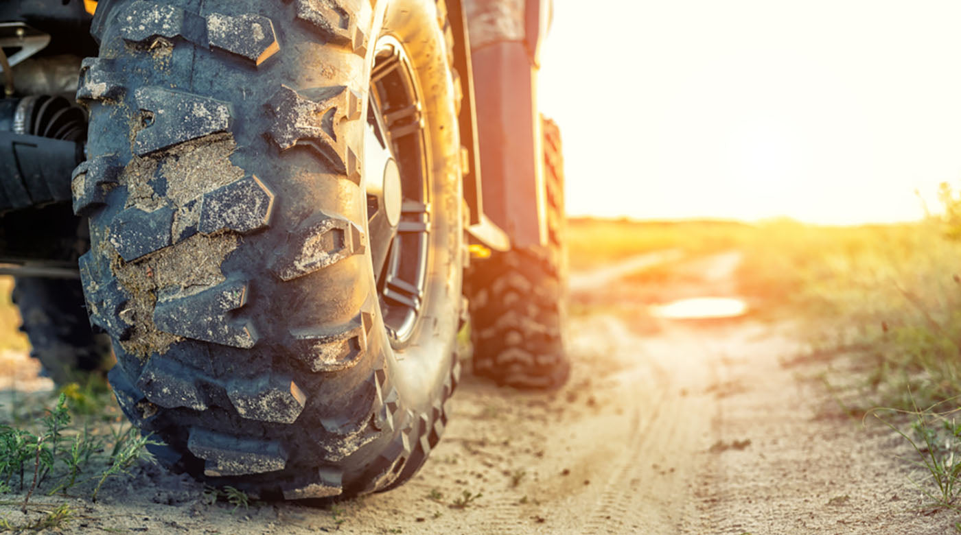 Dirt Bike Tire Pressure Tips: Perfect Psi for Mud, Rocks & Sand